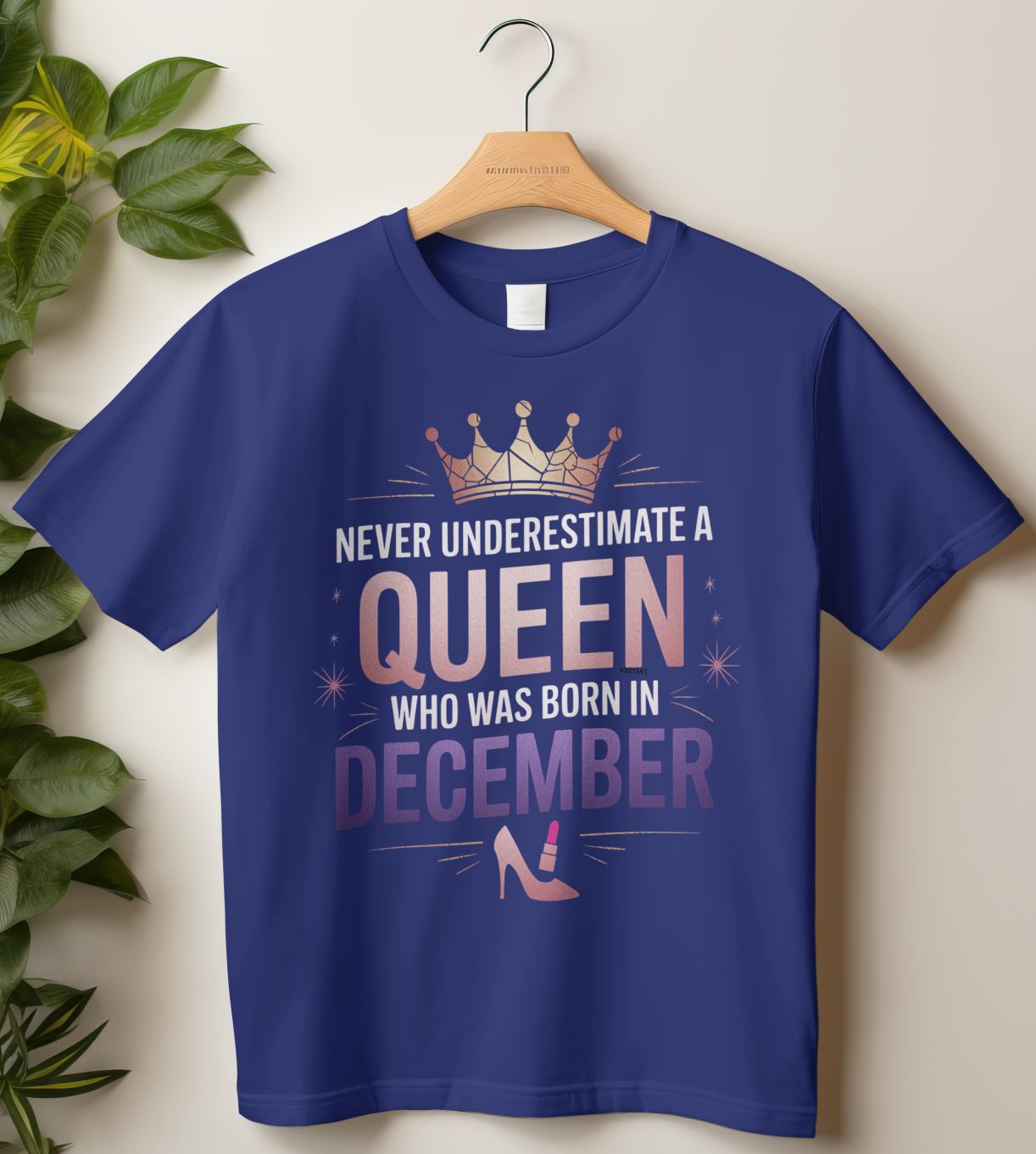 December Birthday Women's Classic T-Shirt (Never Underestimate a Queen)