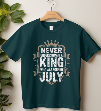 July Birthday Male Classic Crew T-Shirt (Never Underestimate a King)